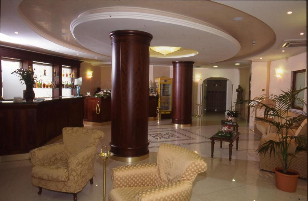 Hotel Di Cosmo San Giovanni Rotondo Dış mekan fotoğraf